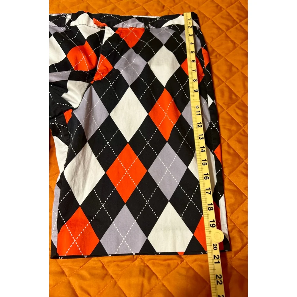 Men's Royal & Awesome Flat Front Golf Chino Shorts Size 36 Black Orange Argyle